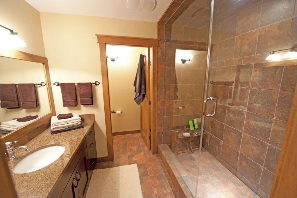 Photo of Bathroom in Snow Pine Estates