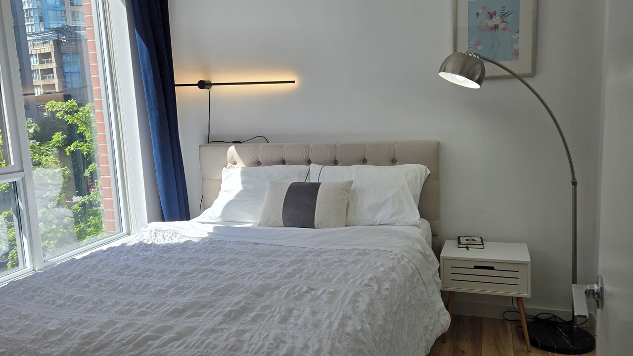 Photo of Bedroom in Gastown