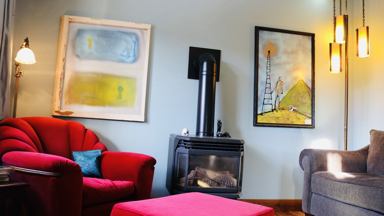Photo of Livingroom in Rossland
