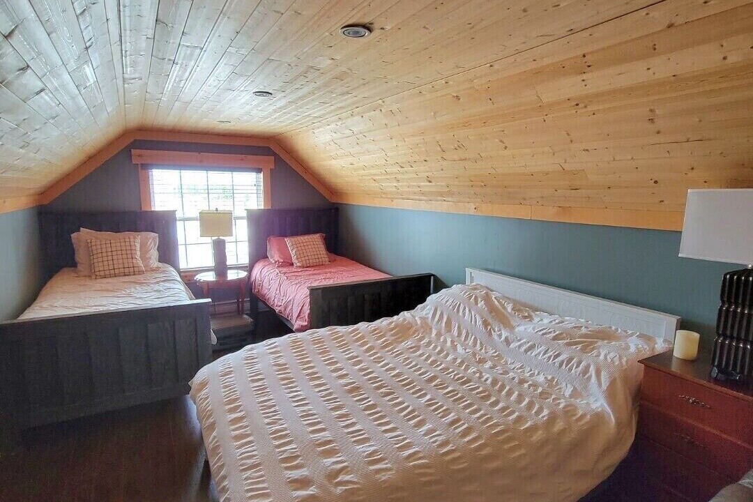 Photo of Bedroom in Deer Lake