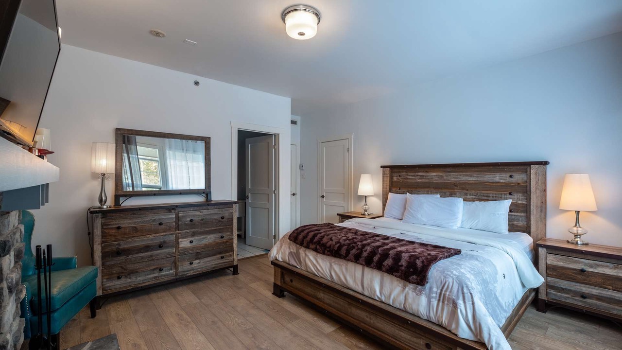 Photo of Bedroom in Mont-Tremblant
