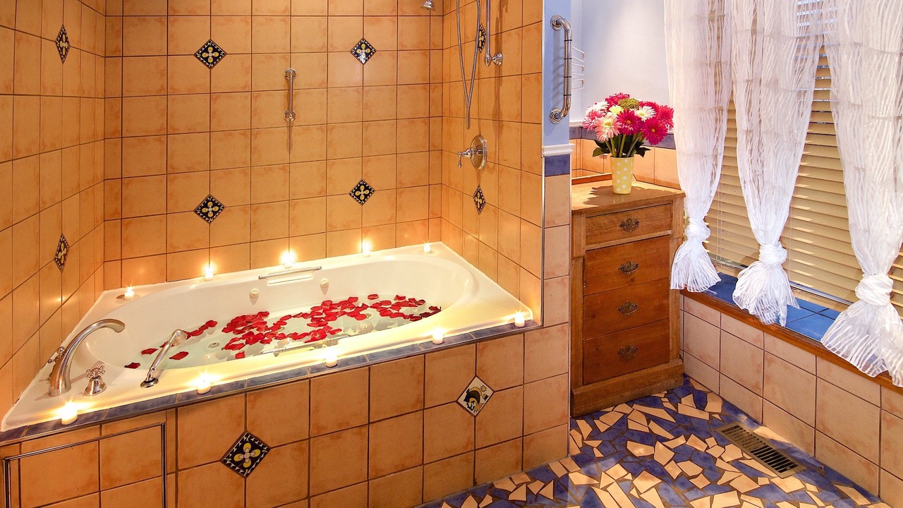 Photo of Bathroom in Downtown Montreal