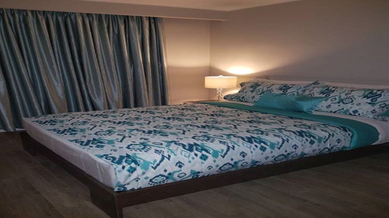 Photo of Bedroom in Mississauga Valleys