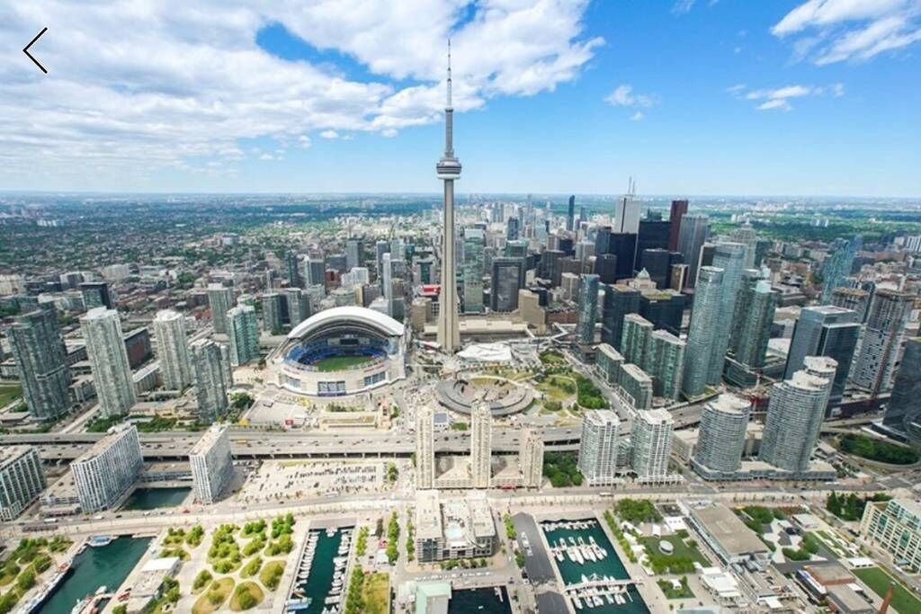 Photo of Outdoor in Mississauga Valleys