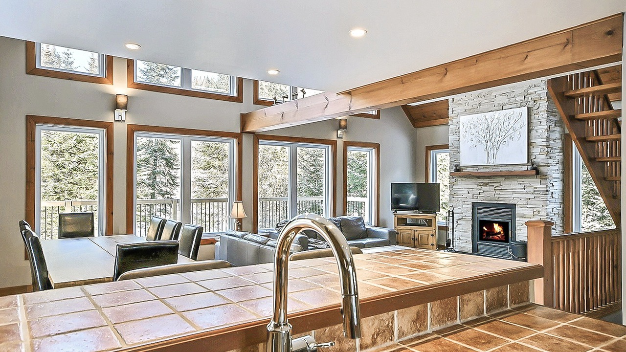 Photo of Bedroom in Lac-Superieur
