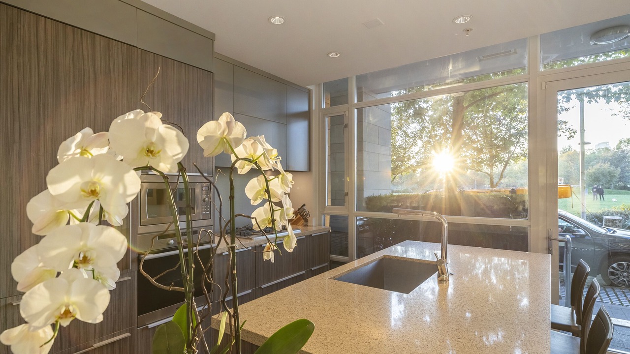 Photo of Kitchen in Southeast False Creek