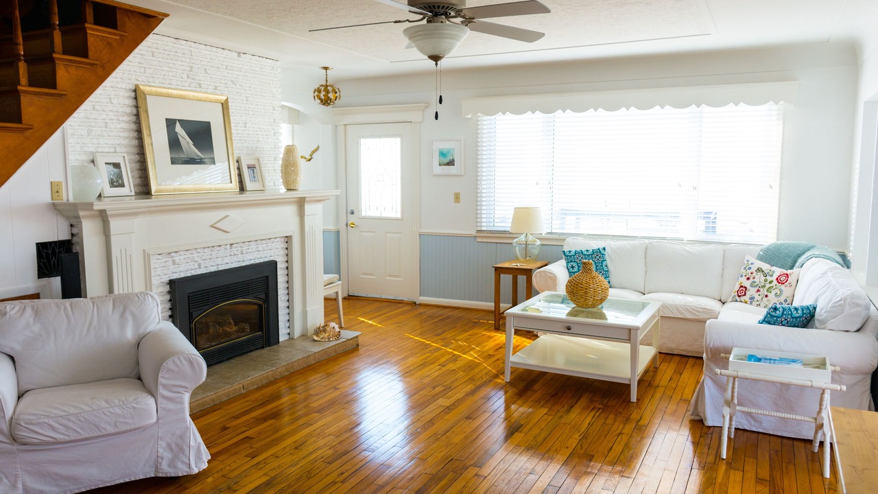 Photo of Livingroom in Leamington