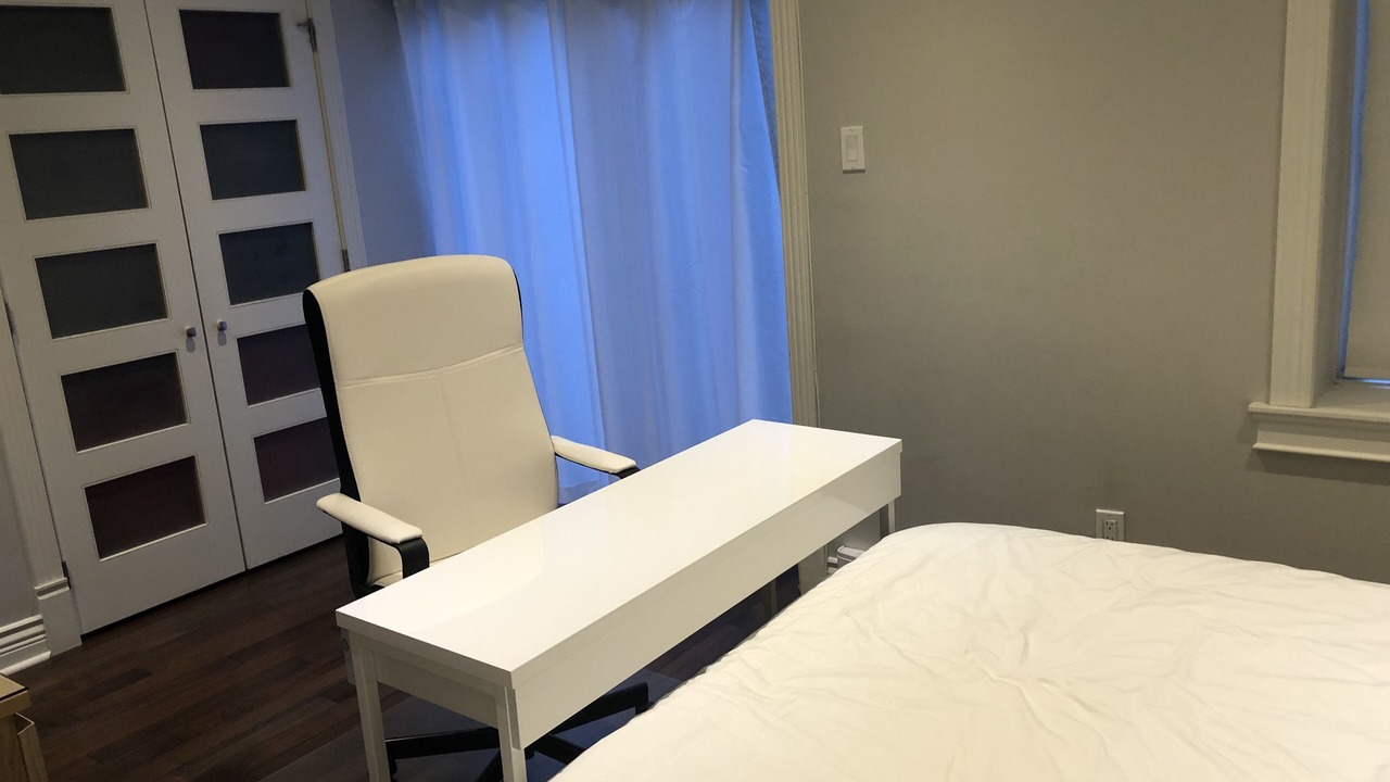 Photo of Bedroom in Shaughnessy Village