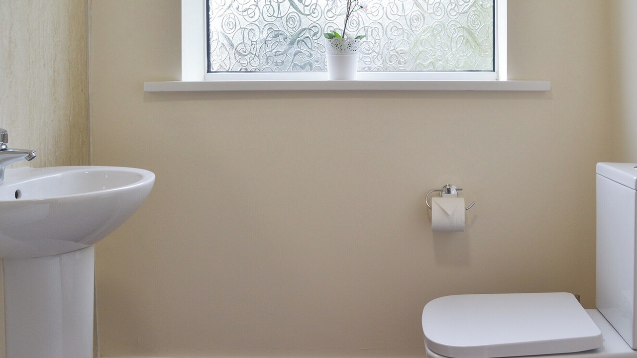 Photo of Bathroom in Skegby