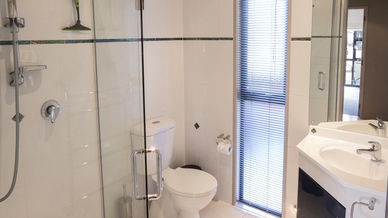 Photo of Bathroom in Kaiteriteri