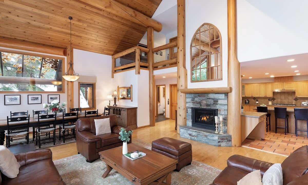Photo of Livingroom in Blueberry Hill