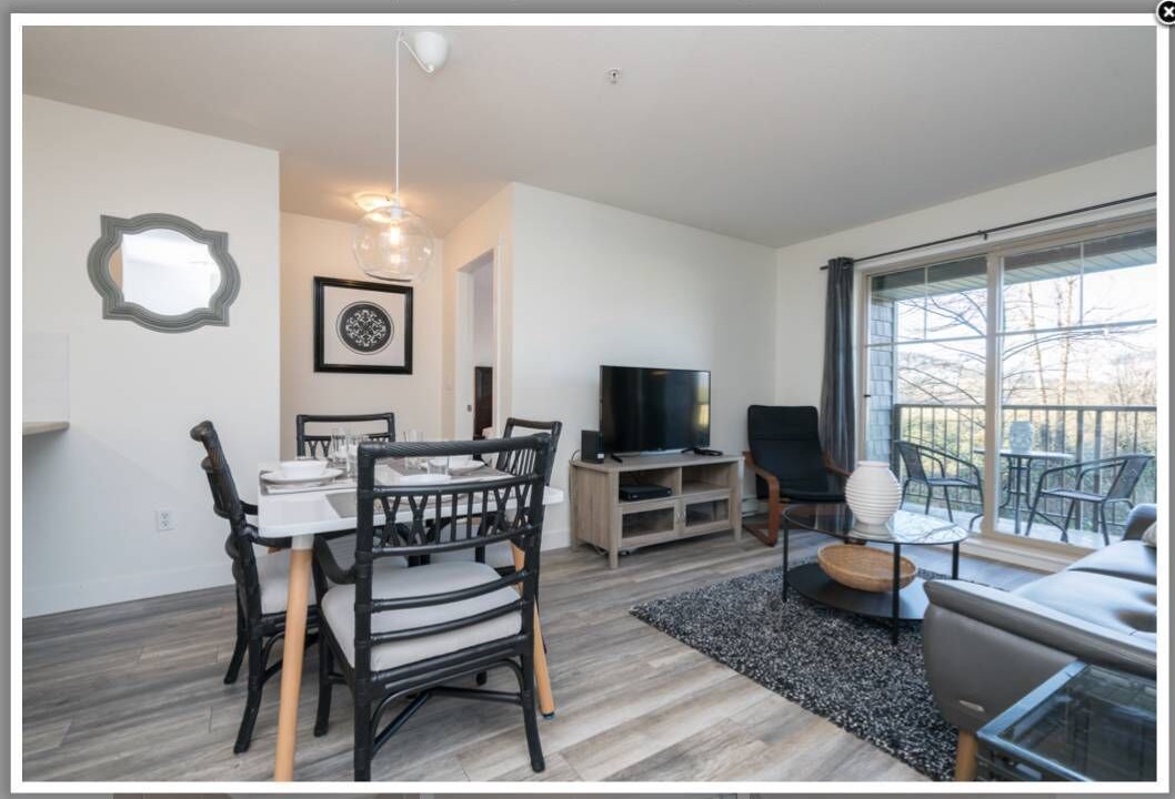 Photo of Livingroom in Chilliwack Proper Village West