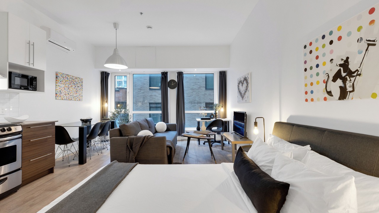 Photo of Bedroom in Downtown Montreal