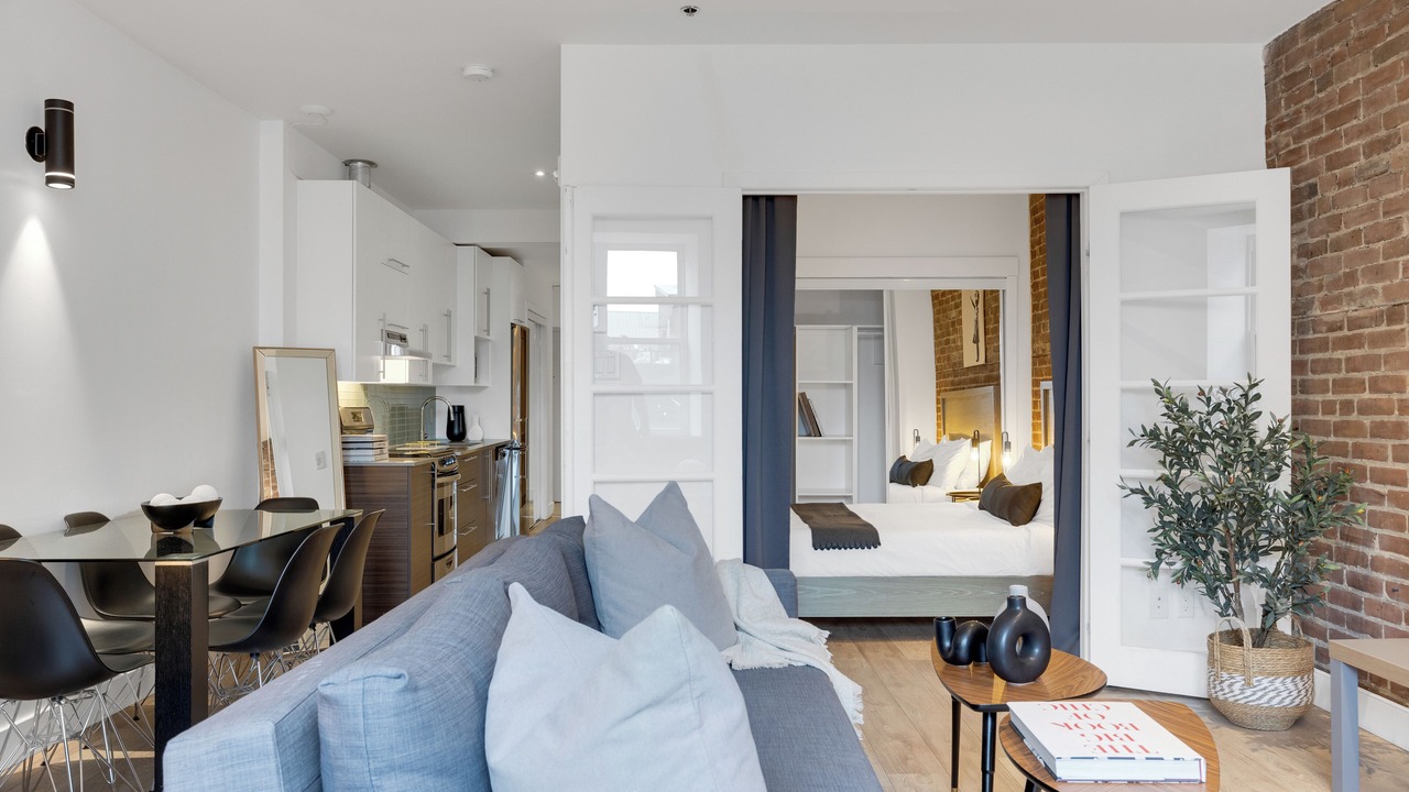 Photo of Livingroom in Downtown Montreal