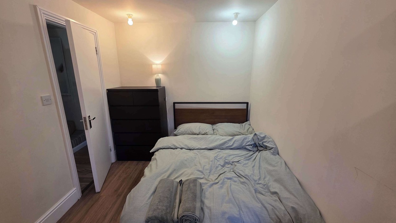 Photo of Bedroom in Cann Hall