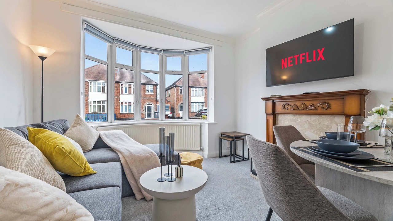 Photo of Livingroom in Oadby