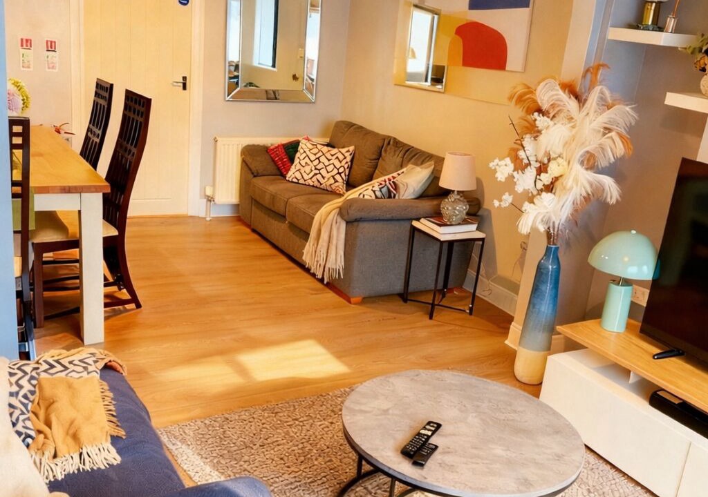 Photo of Livingroom in Heaton