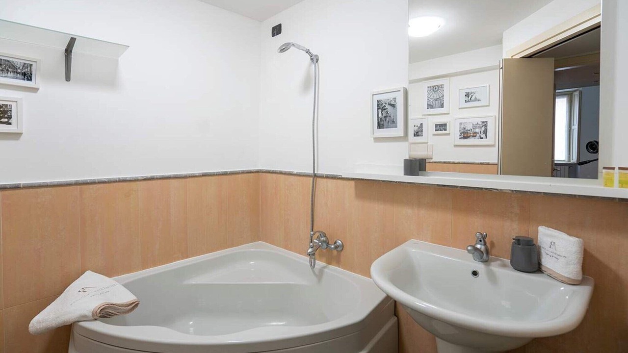 Photo of Bathroom in Central Station