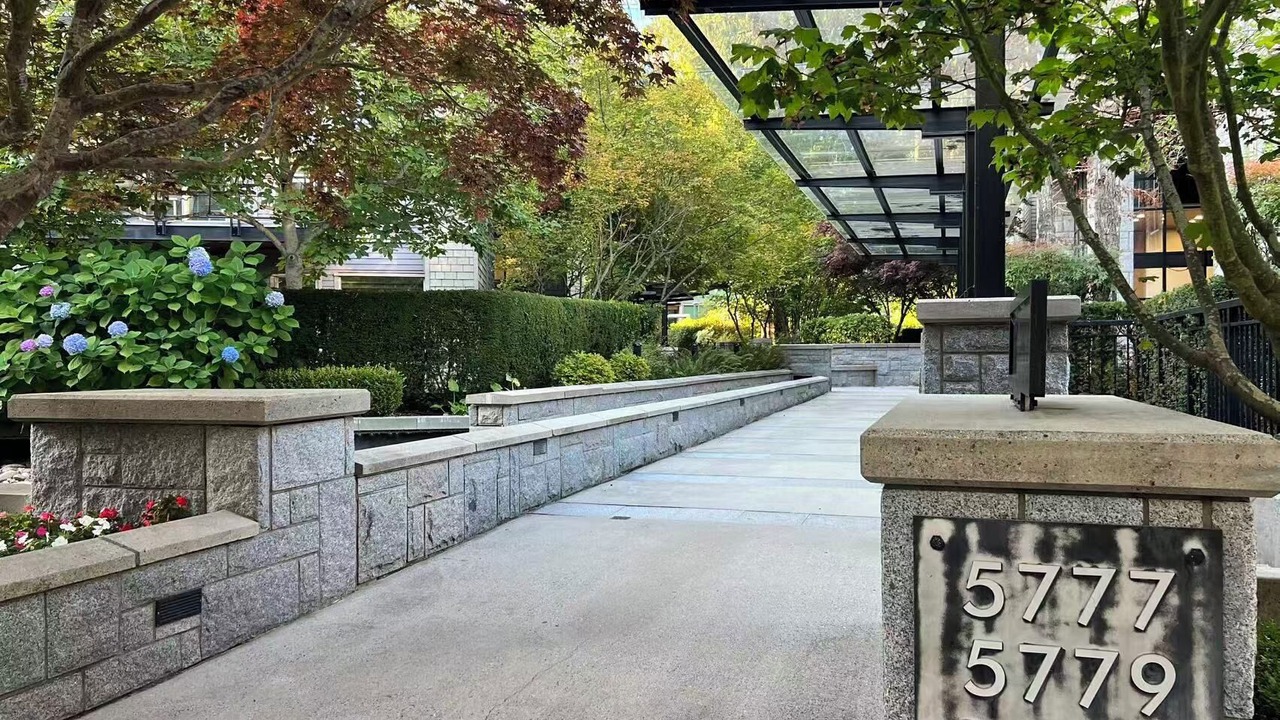 Photo of Outdoor in Vancouver