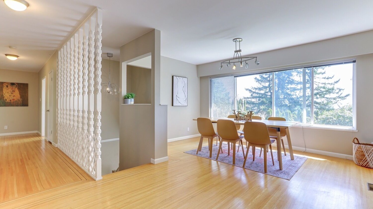Photo of Others in West Vancouver