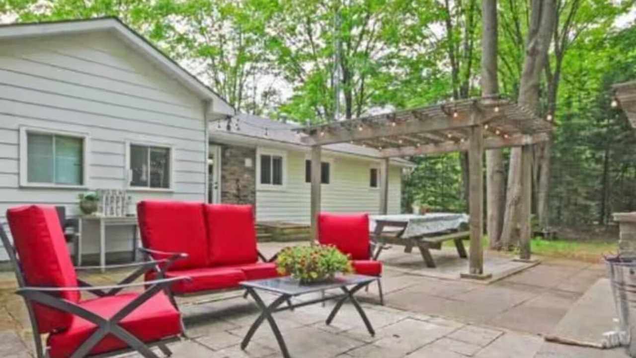 Photo of Patio Balcony in Sauble Beach