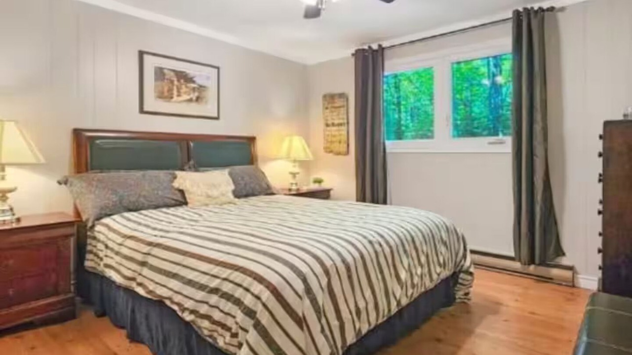 Photo of Bedroom in Sauble Beach