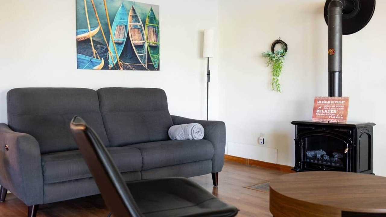 Photo of Livingroom in Le Haut-Saint-Francois Regional County Municipality