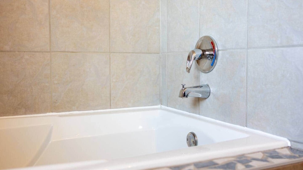 Photo of Bathroom in Le Haut-Saint-Francois Regional County Municipality