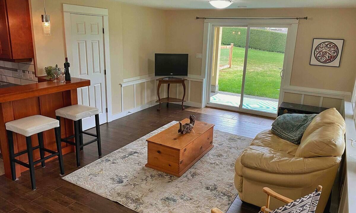 Photo of Livingroom in Chemainus