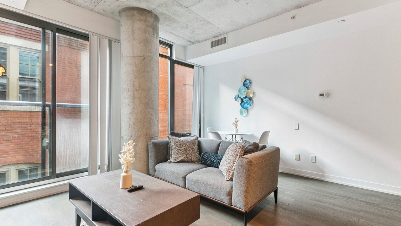 Photo of Livingroom in Fashion District