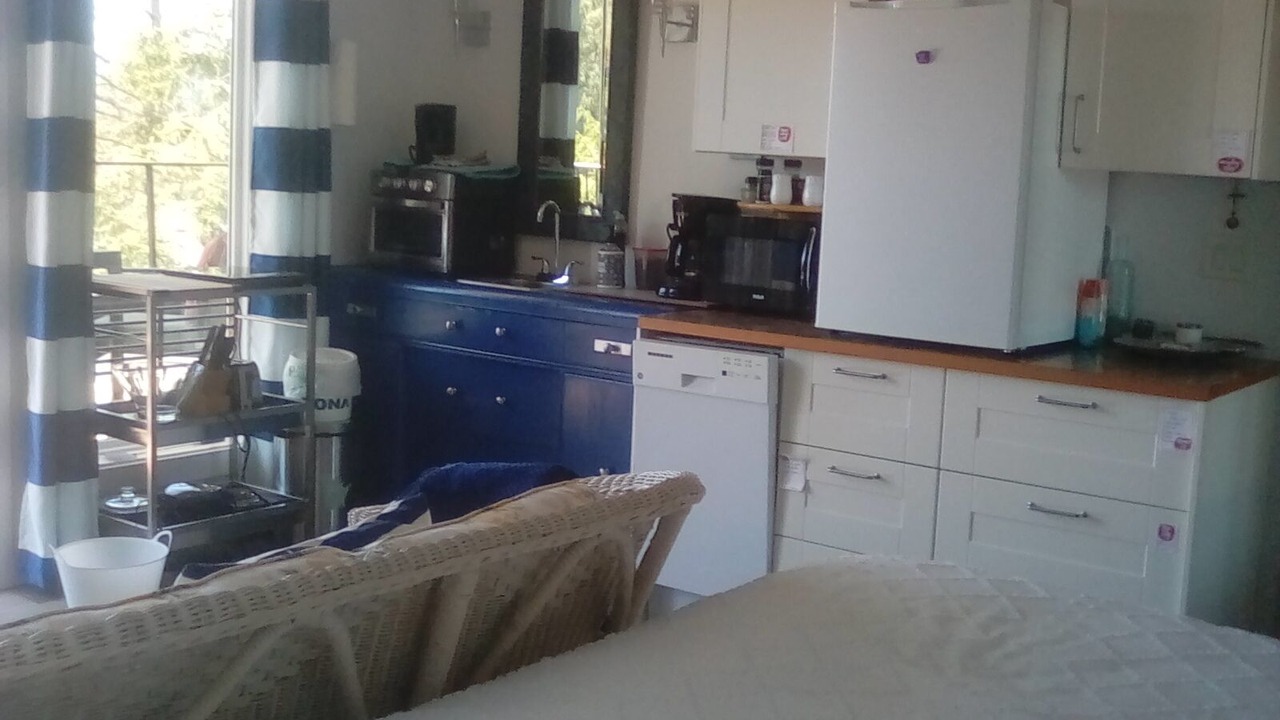 Photo of Kitchen in Madeira Park