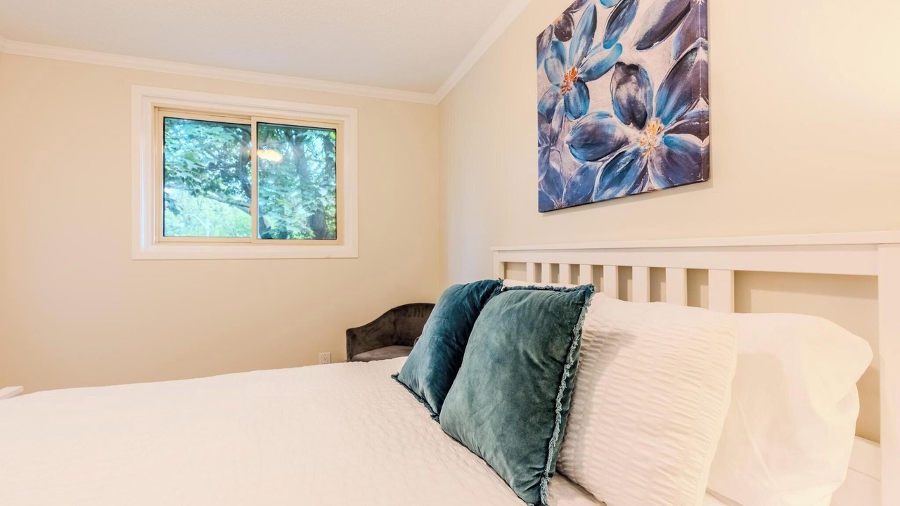 Photo of Bedroom in Hamilton