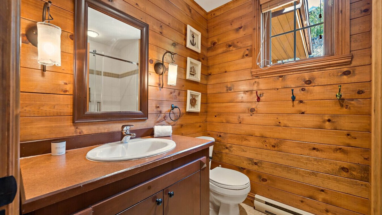 Photo of Bathroom in Mont-Tremblant Pedestrian Village
