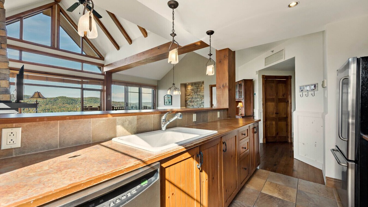 Photo of Kitchen in Mont-Tremblant Pedestrian Village