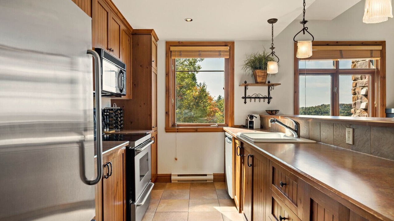 Photo of Kitchen in Mont-Tremblant Pedestrian Village