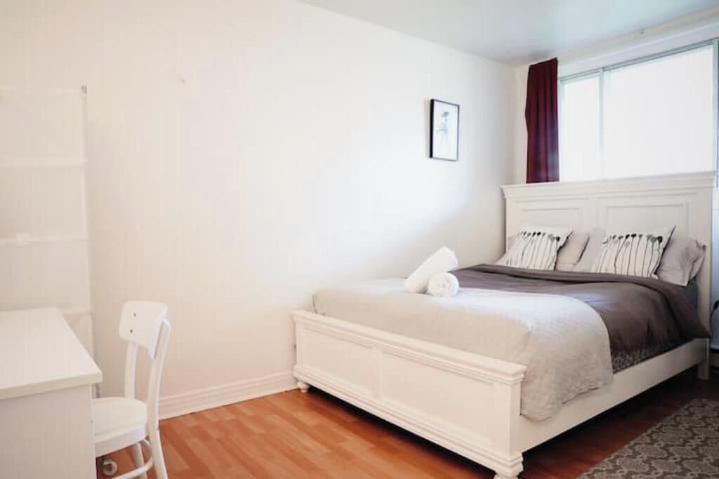 Photo of Bedroom in Cote-Saint-Paul