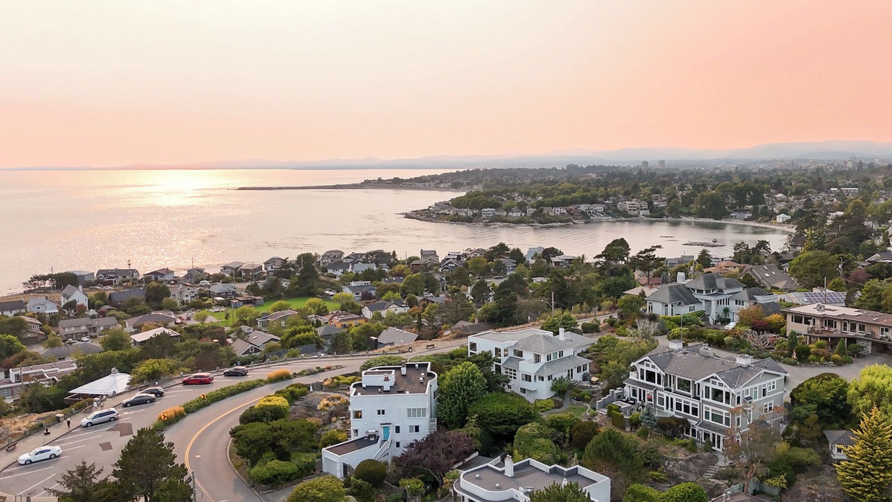 Photo of Outdoor in Oak Bay