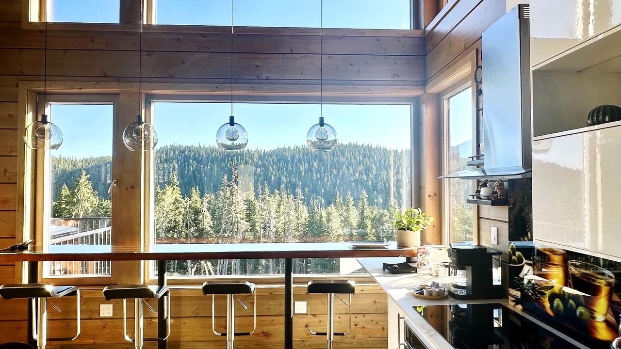 Photo of Kitchen in Courtenay