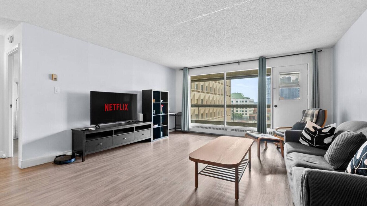 Photo of Livingroom in Downtown Calgary