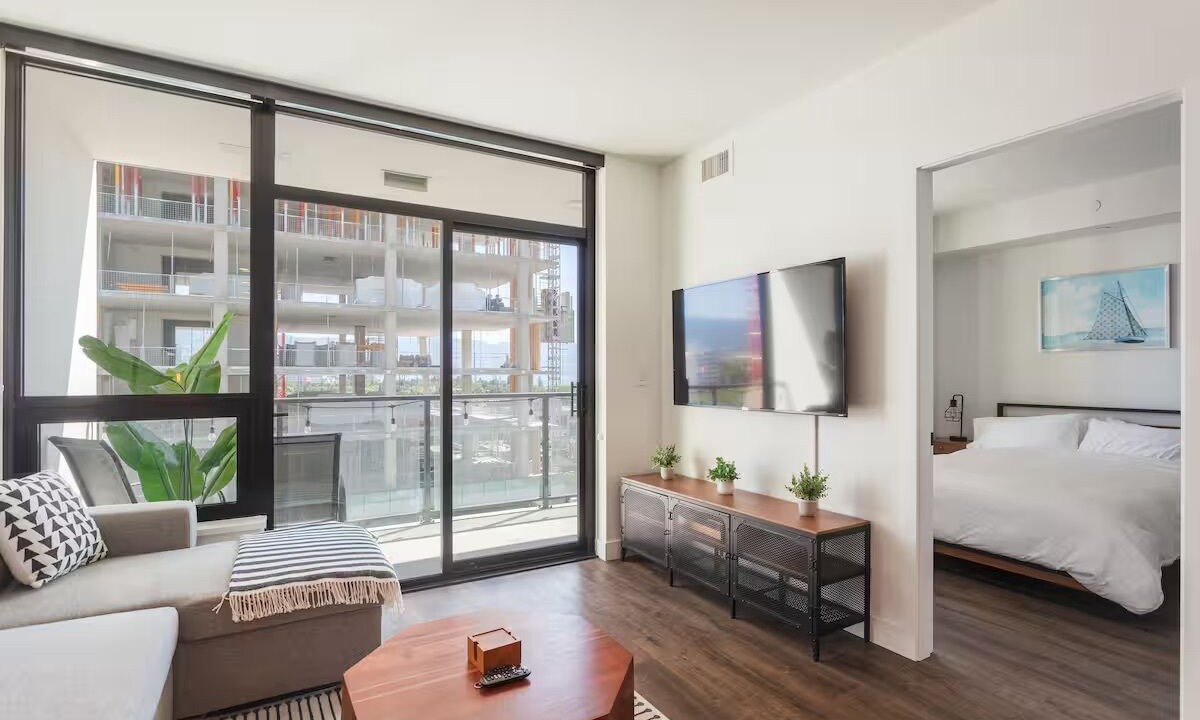 Photo of Livingroom in Kelowna Central Business District