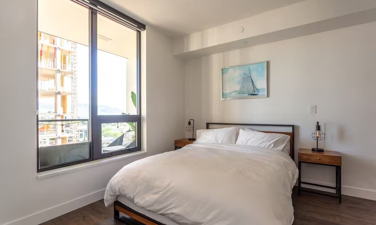 Photo of Bedroom in Kelowna Central Business District