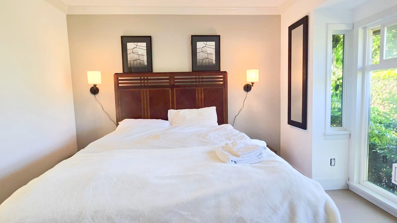 Photo of Bedroom in Steveston