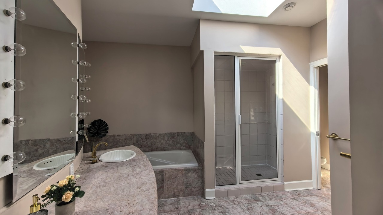 Photo of Bathroom in West Vancouver