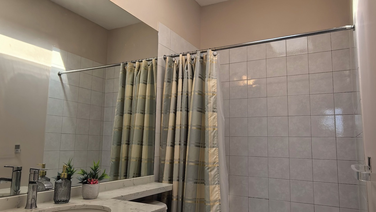 Photo of Bathroom in West Vancouver