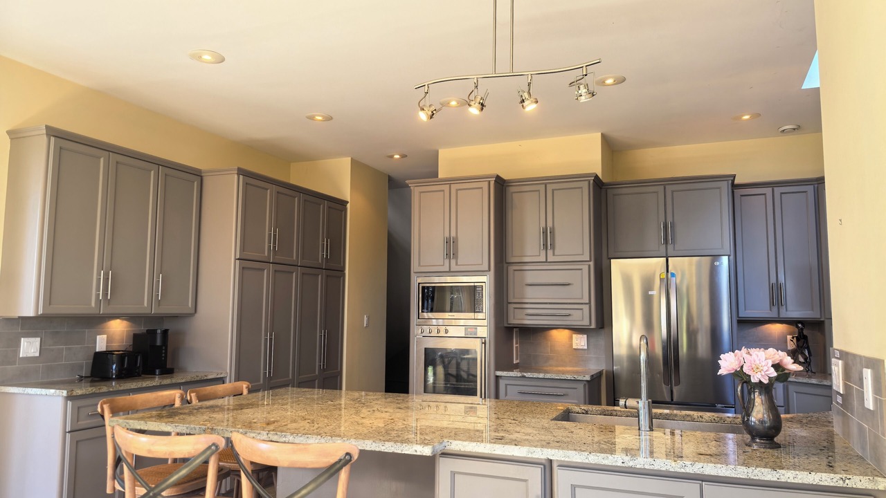 Photo of Kitchen in West Vancouver