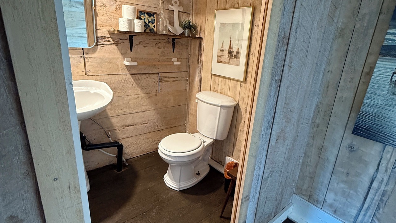Photo of Bathroom in Fortune Harbour