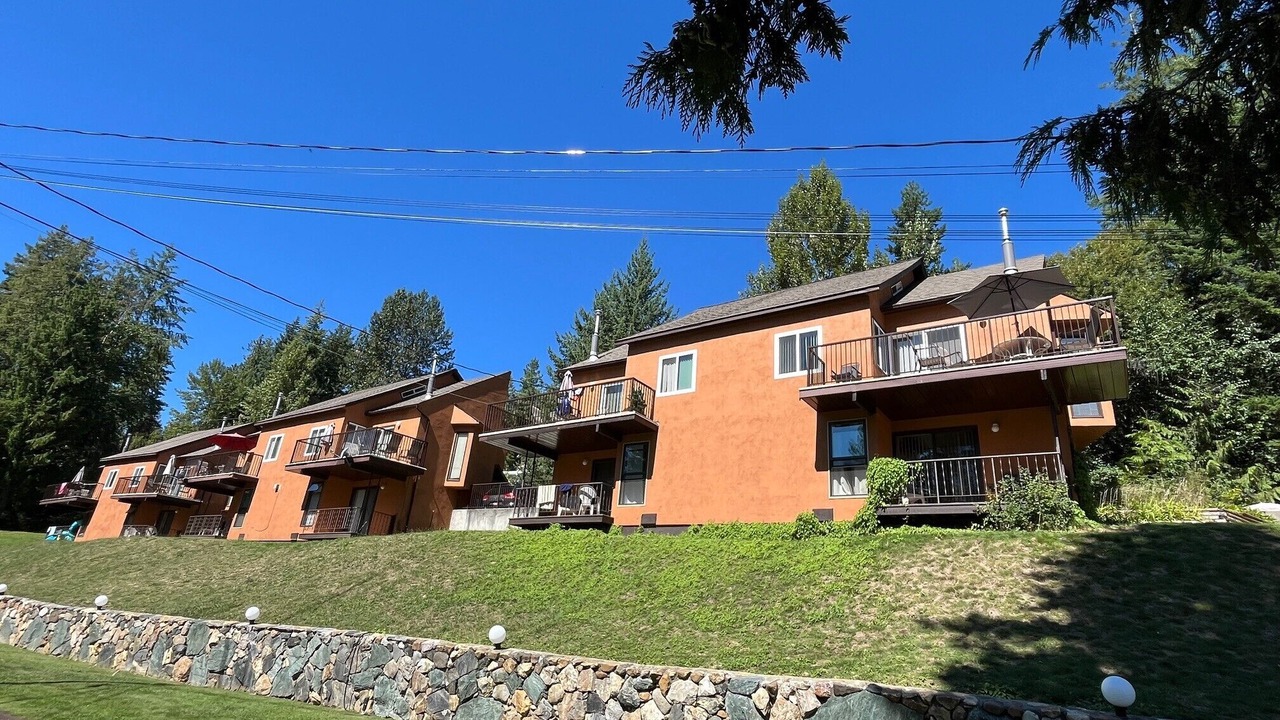 Photo of Outdoor in Anglemont