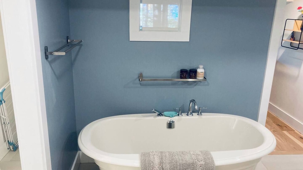 Photo of Bathroom in Georgian Bluffs