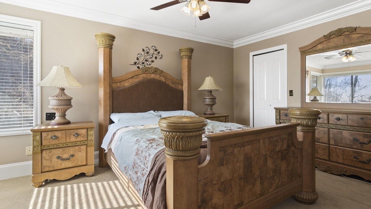 Photo of Bedroom in West Abbotsford