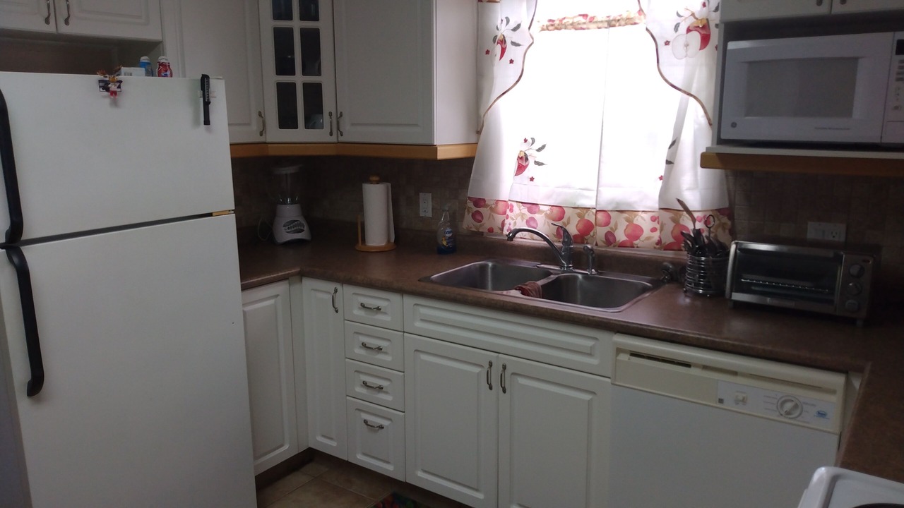 Photo of Kitchen in Dawson Creek